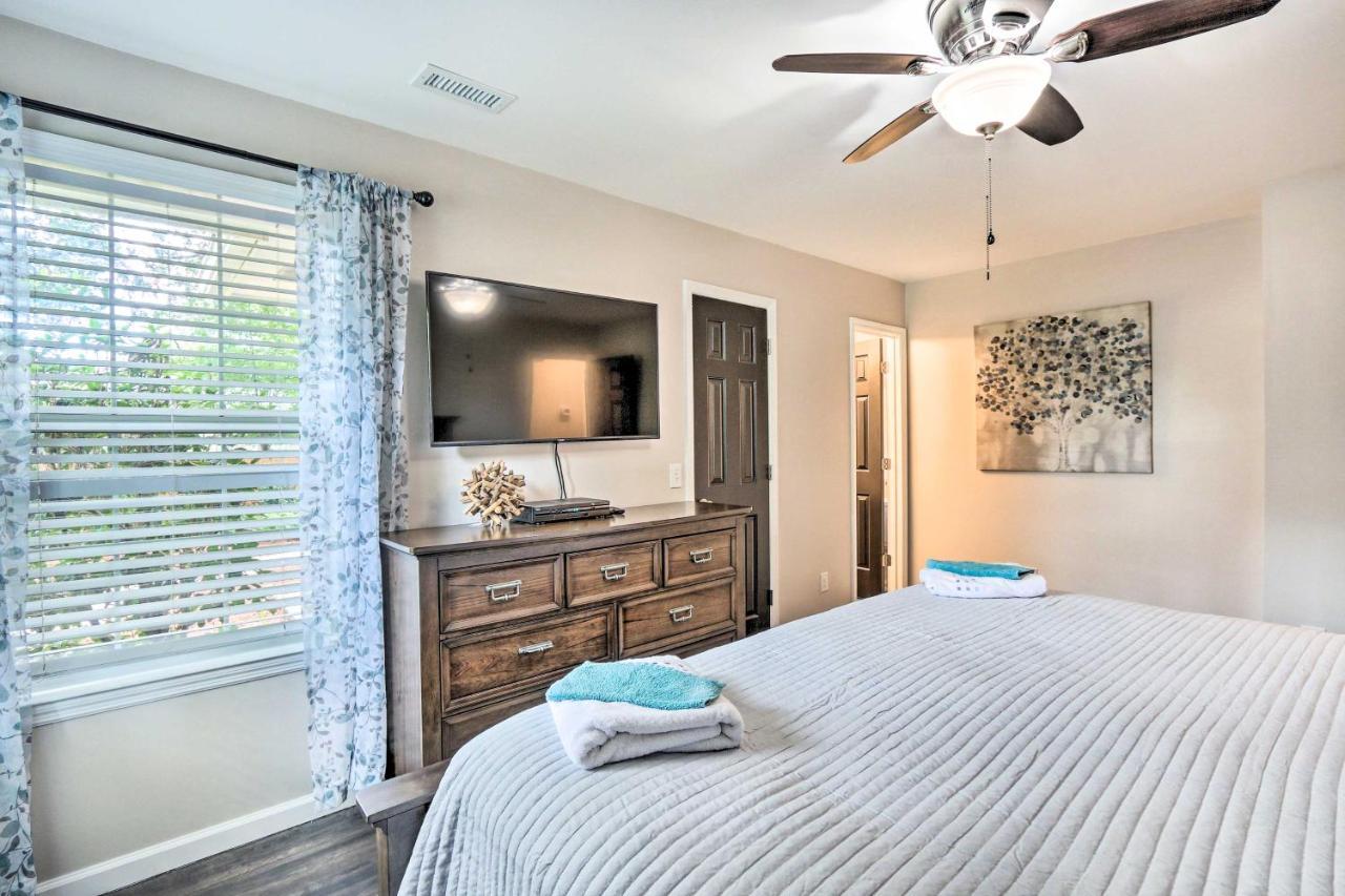 Peaceful Beaufort Home With Front Porch And Grill Exteriör bild