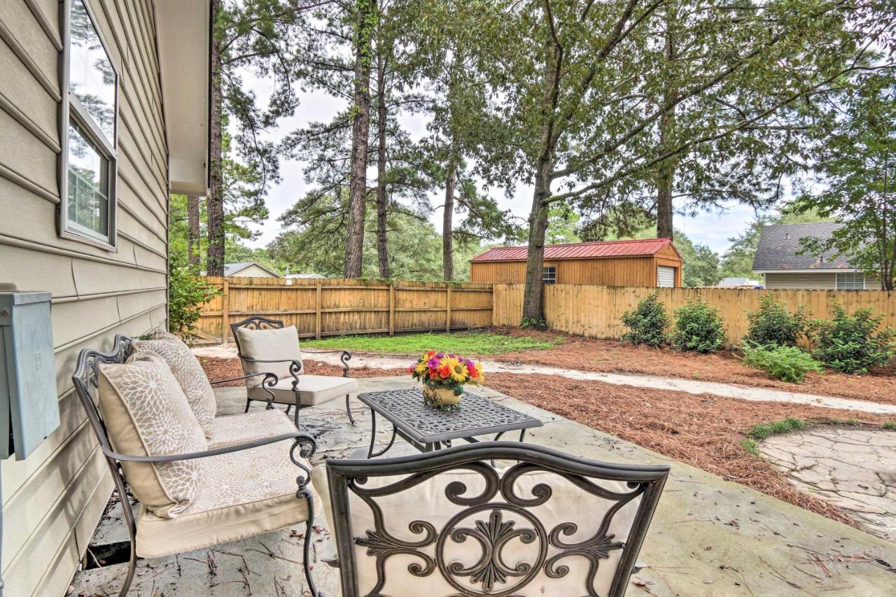Peaceful Beaufort Home With Front Porch And Grill Exteriör bild
